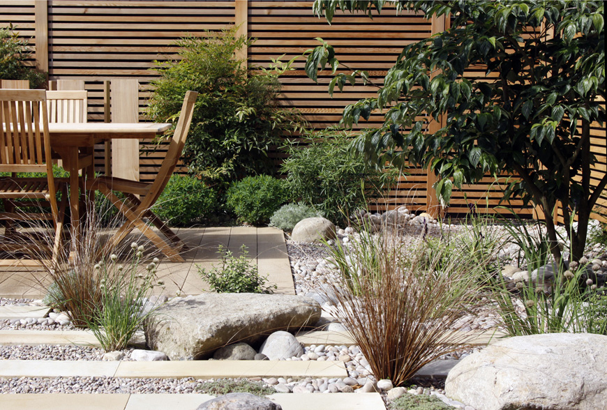 western red cedar trellis boundary fence in chislehurst, kent by greencube