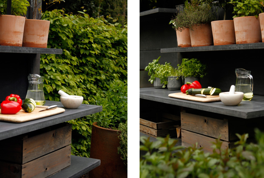 the Wwoo outdoor kitchen is great for summer entertaining